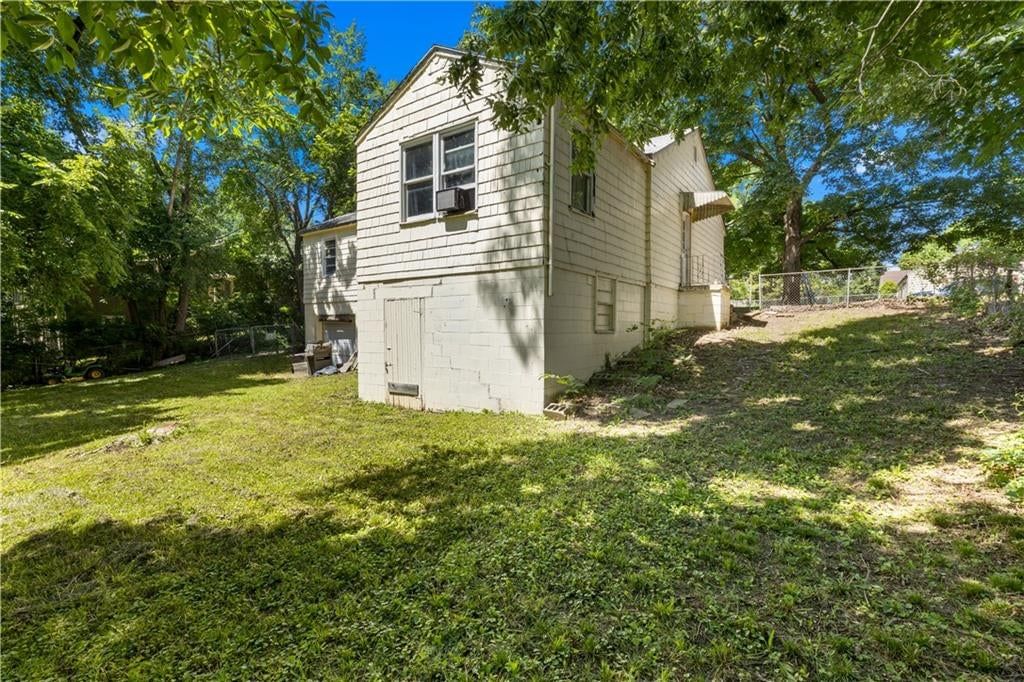 9125 Cherry Street — photo 16
