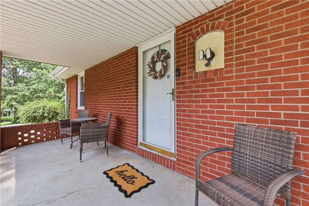 9404 NE Cookingham Drive — photo 5