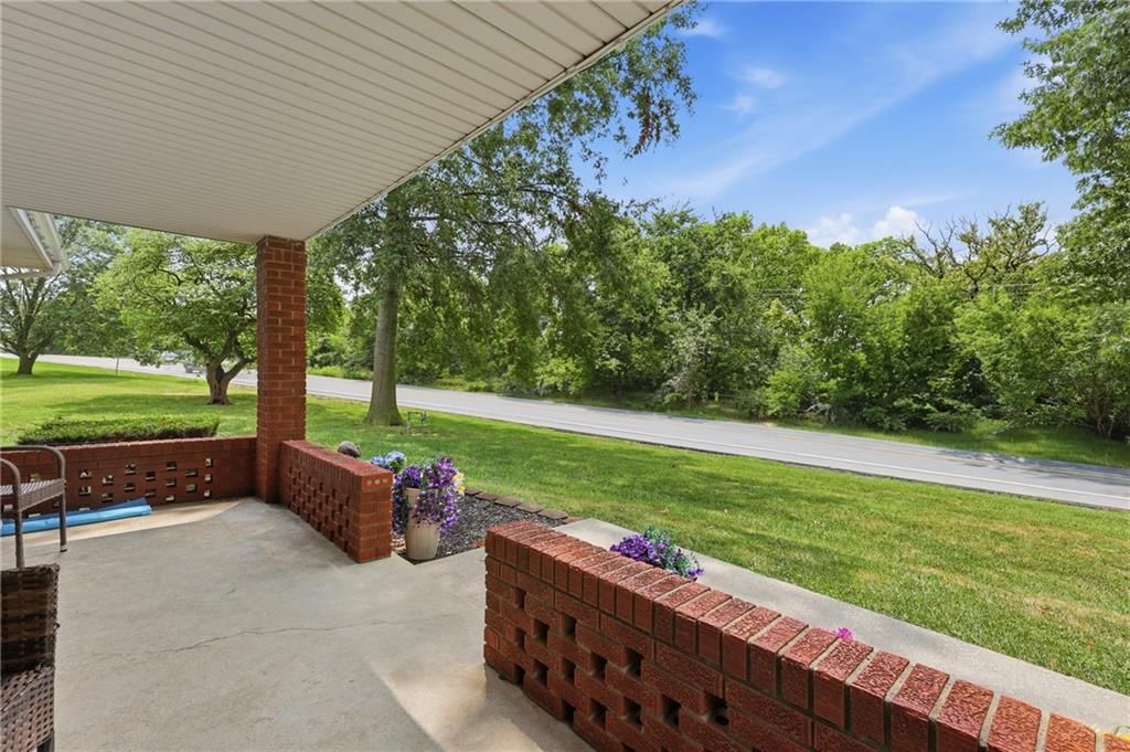 9404 NE Cookingham Drive — photo 6