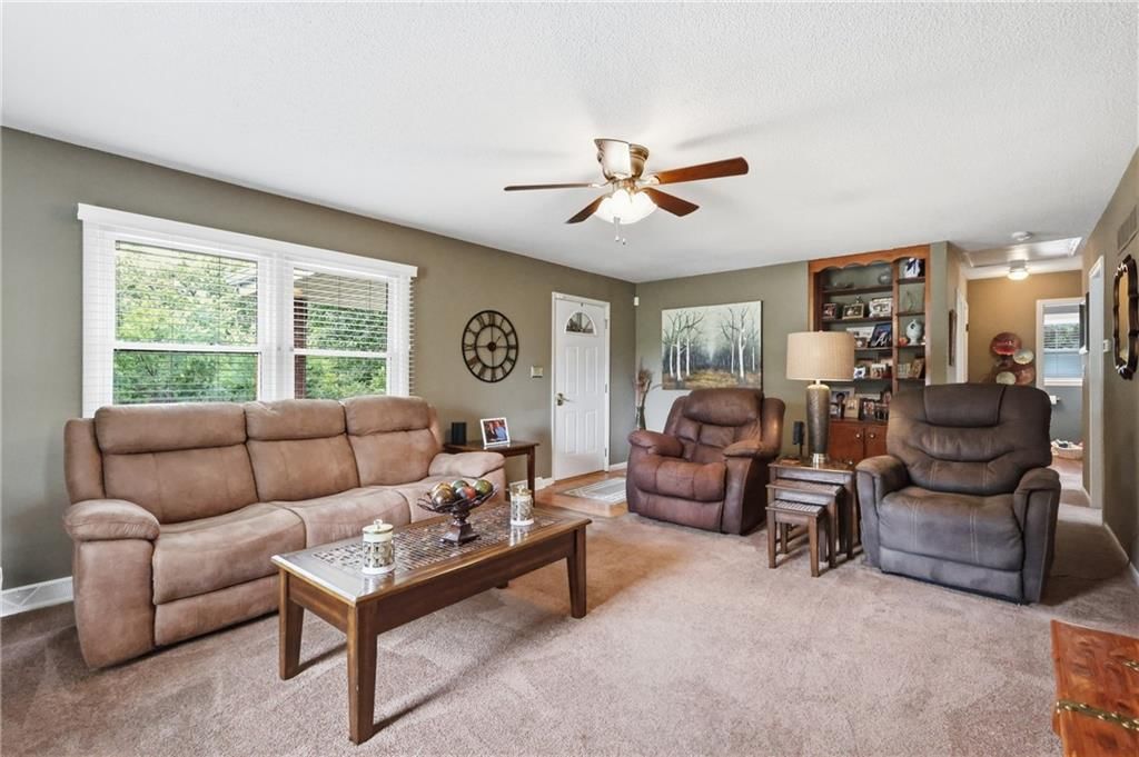 9404 NE Cookingham Drive — photo 8