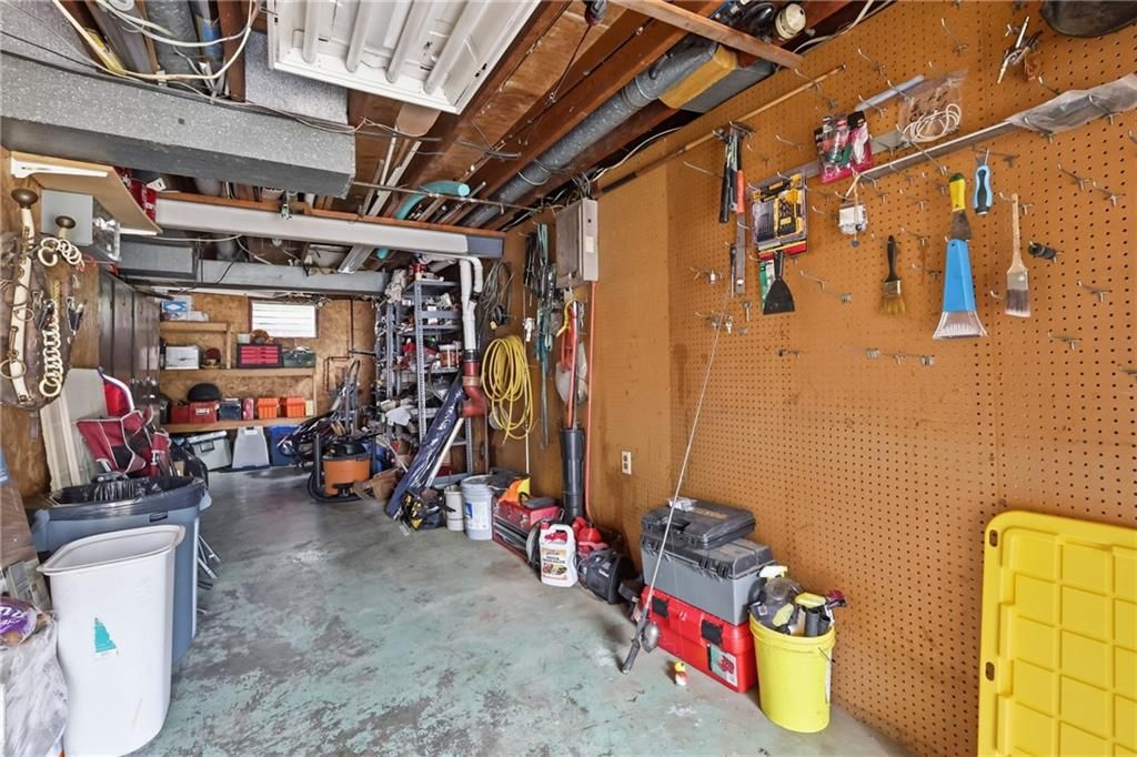 9404 NE Cookingham Drive — photo 31