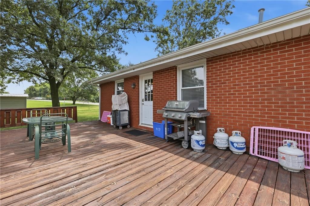 9404 NE Cookingham Drive — photo 35