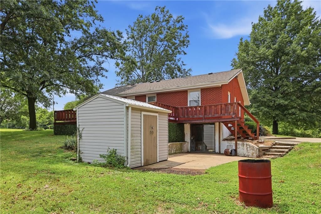 9404 NE Cookingham Drive — photo 36