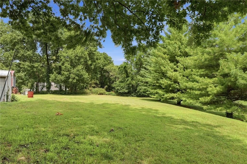 9404 NE Cookingham Drive — photo 37