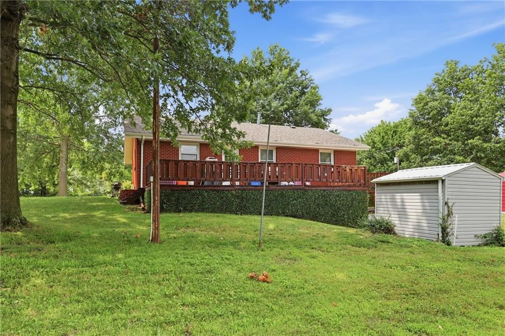 9404 NE Cookingham Drive — photo 38