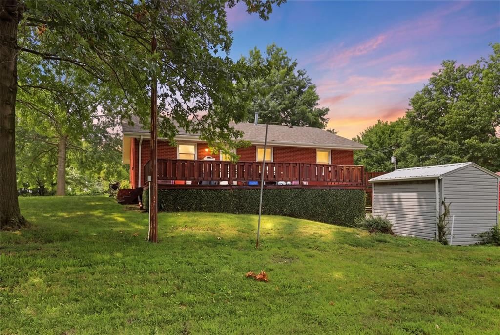 9404 NE Cookingham Drive — photo 43