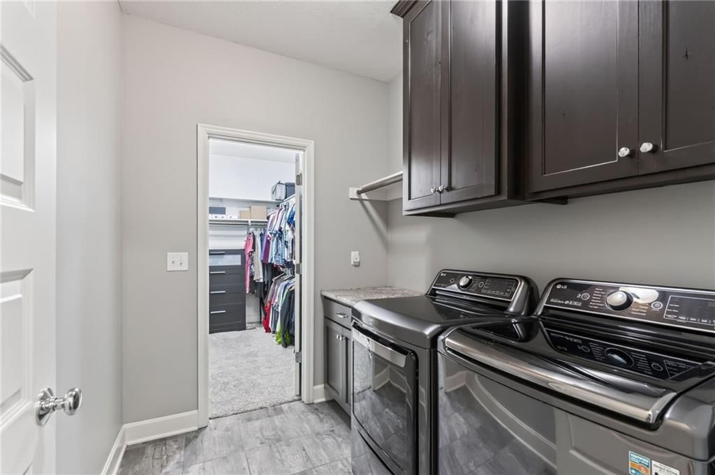 8425 Laramie Street — photo 22
