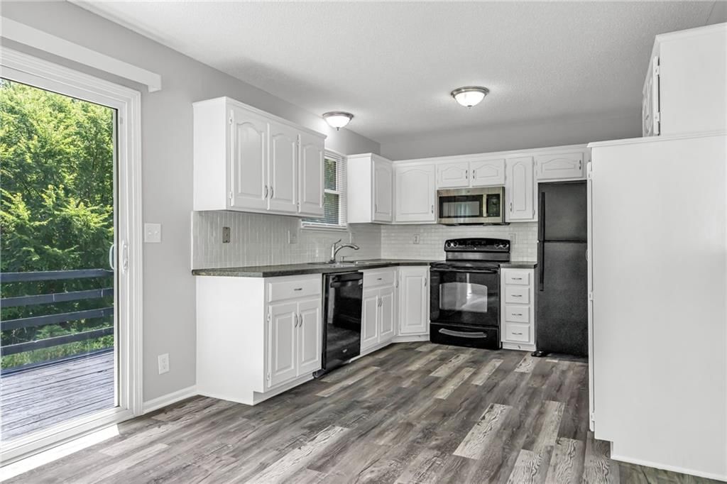 405 SE Onyx Circle — photo 10