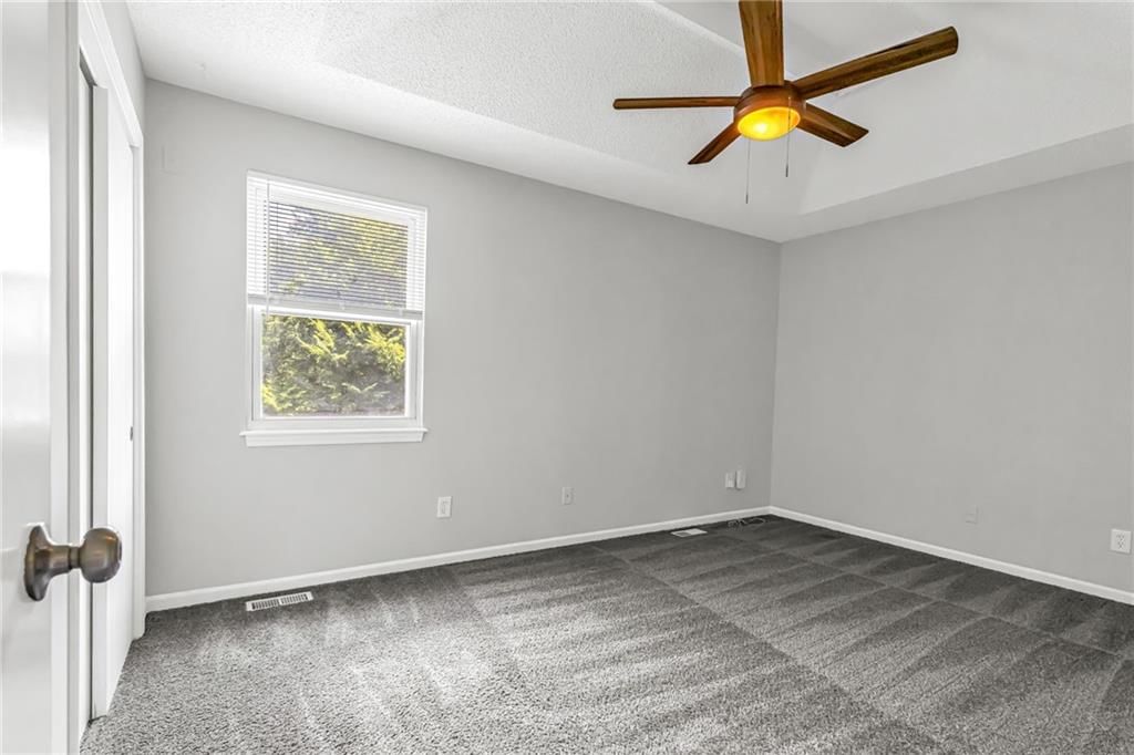 405 SE Onyx Circle — photo 13