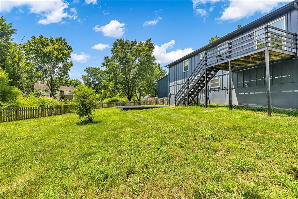 405 SE Onyx Circle — photo 25