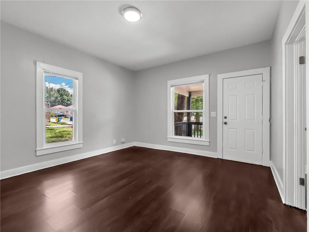 510 N Grover Street — photo 5
