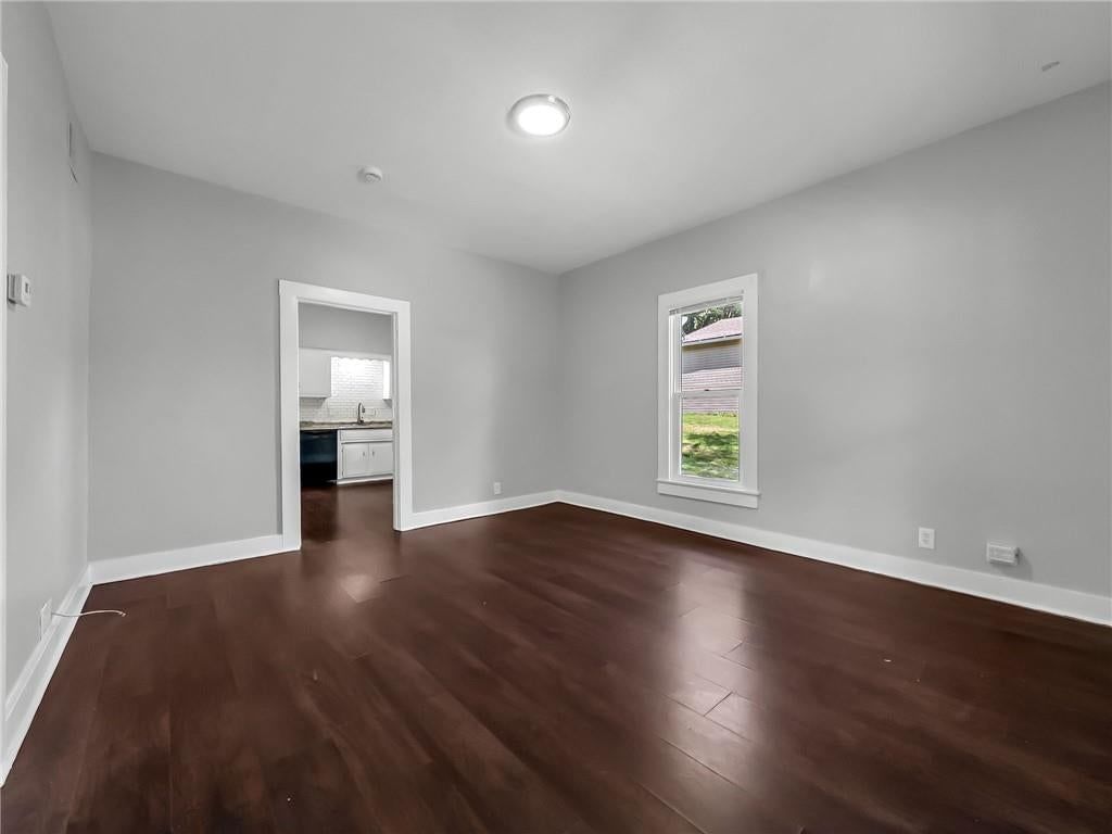 510 N Grover Street — photo 6