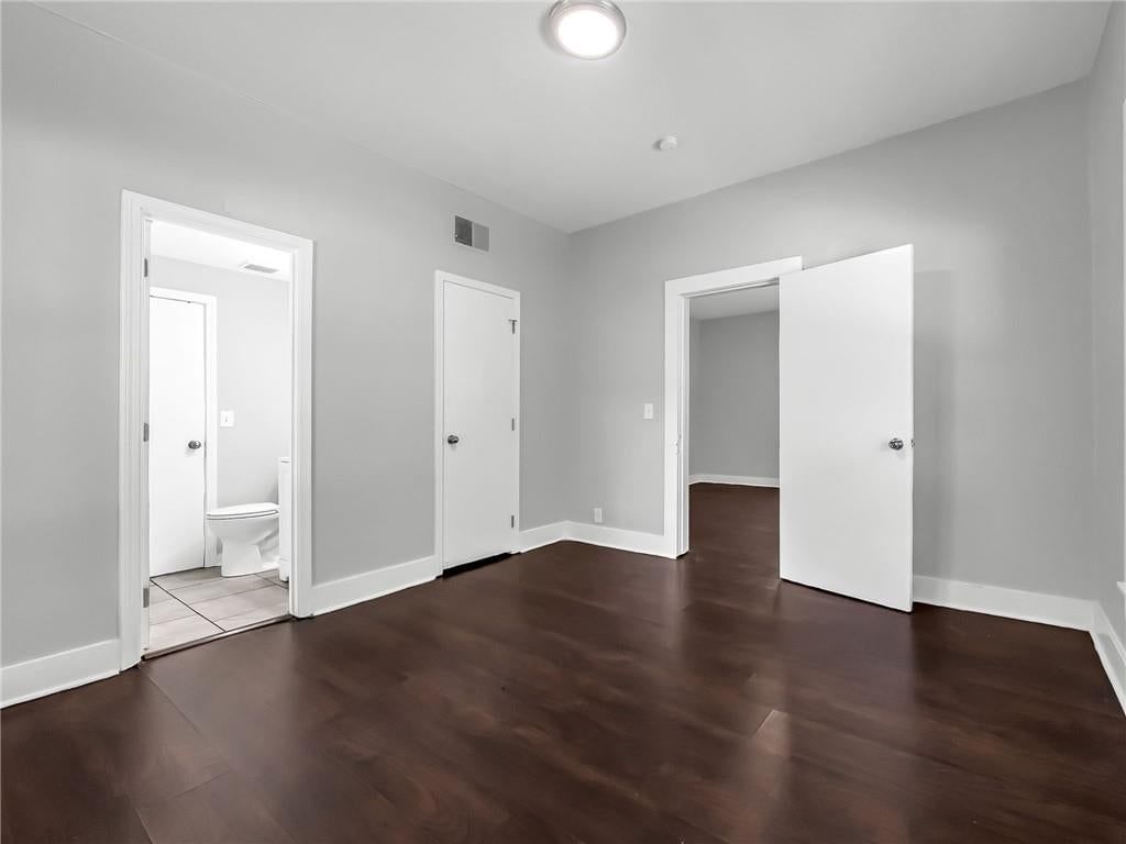 510 N Grover Street — photo 13