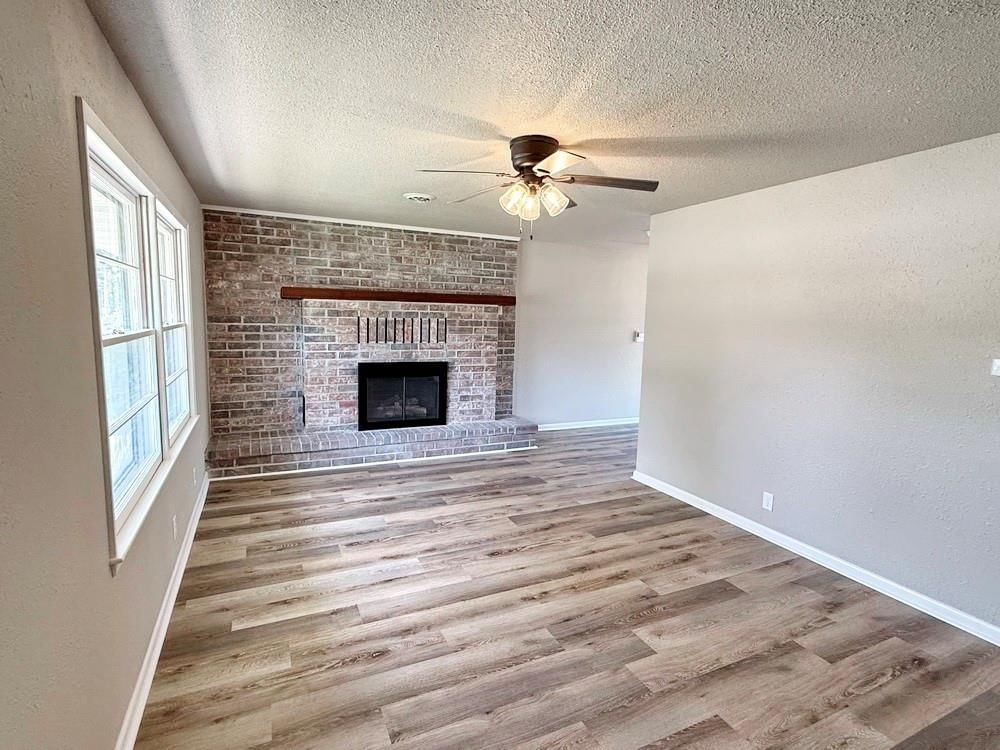 416 N Prewitt Street — photo 6