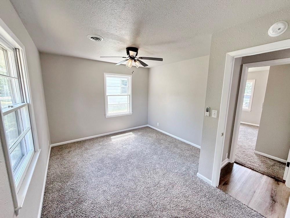 416 N Prewitt Street — photo 14