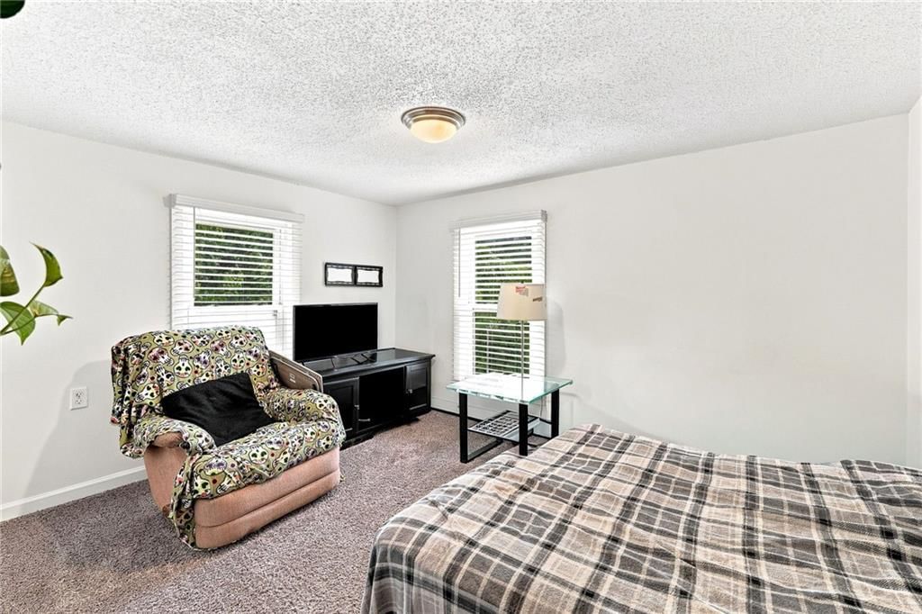 5146 Georgia Avenue — photo 32