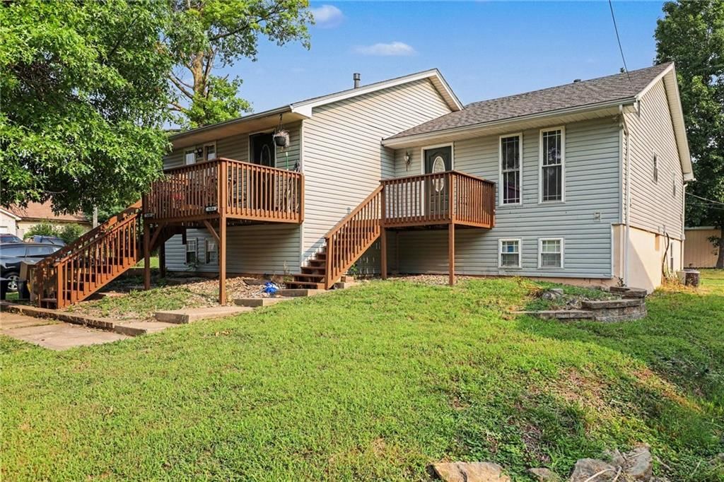 5604 NE 50th Street — photo 14