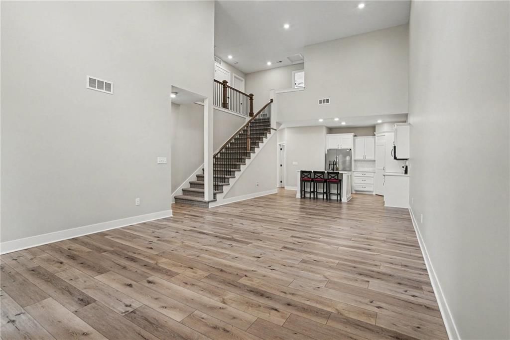 206 Walker Street — photo 7