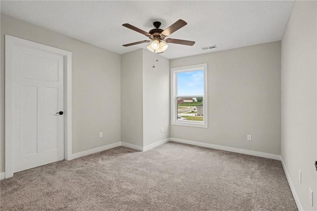 206 Walker Street — photo 14