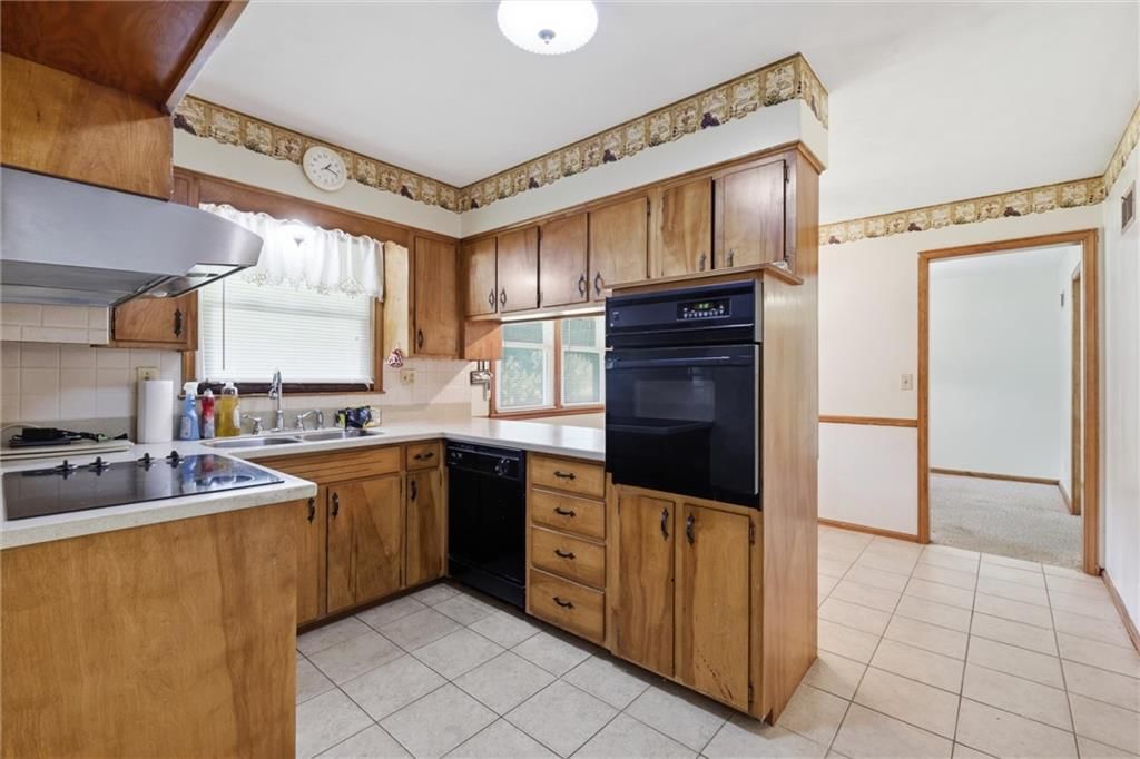 3608 Hedges Avenue — photo 12