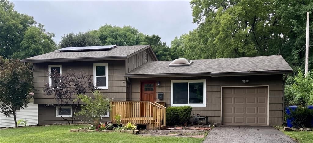 7310 Stearns Street — photo 1