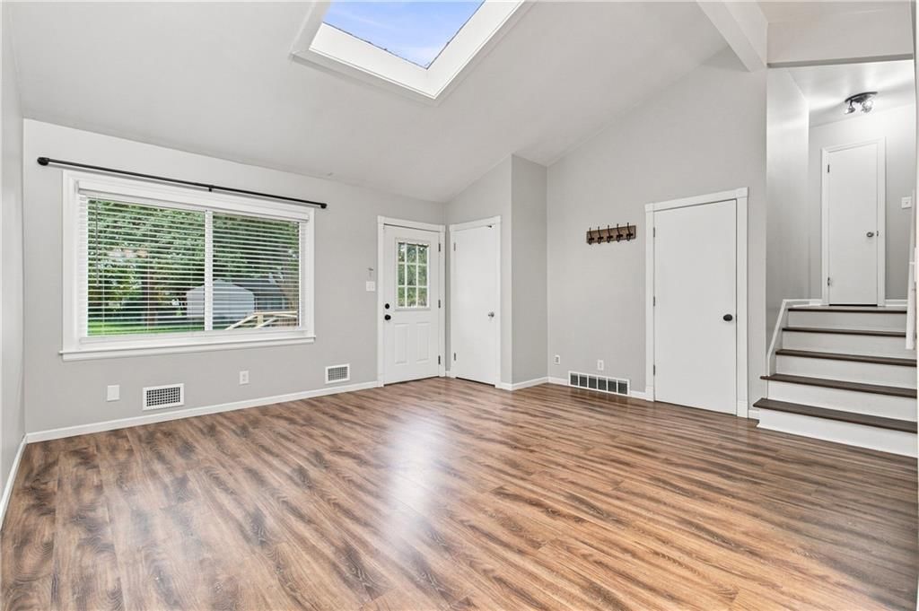 7310 Stearns Street — photo 4