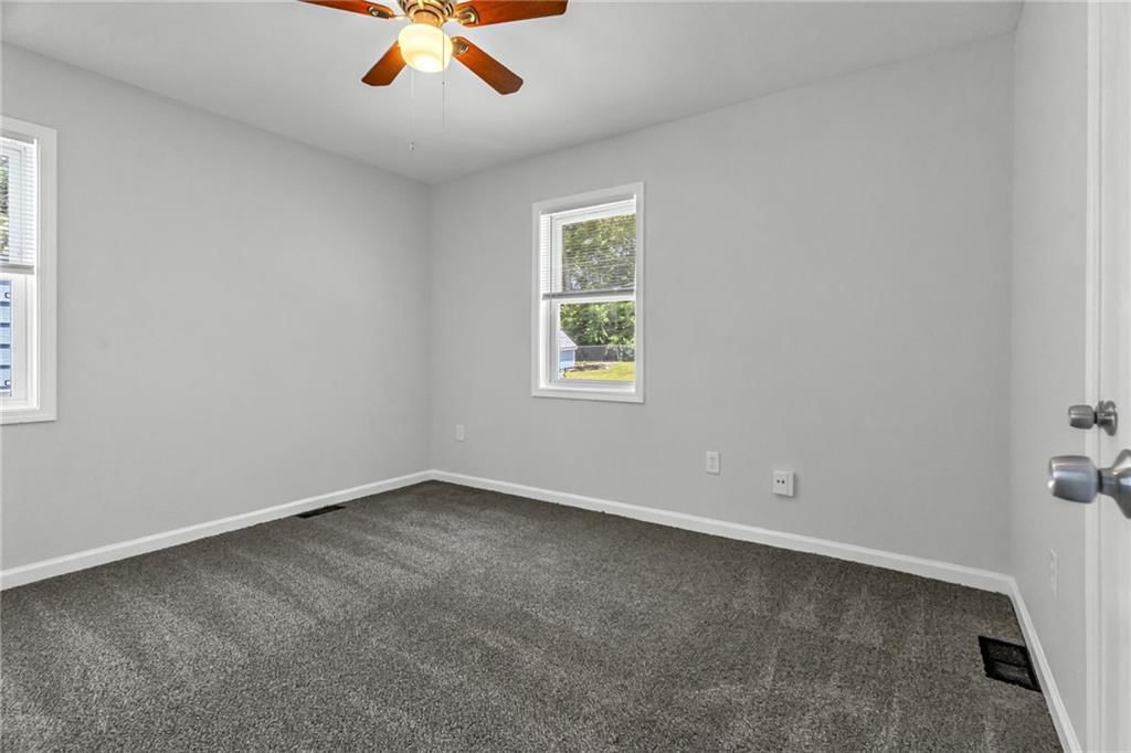4807 N Wallace Avenue — photo 12