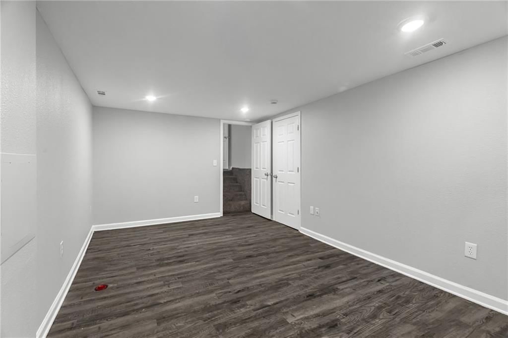 4807 N Wallace Avenue — photo 21