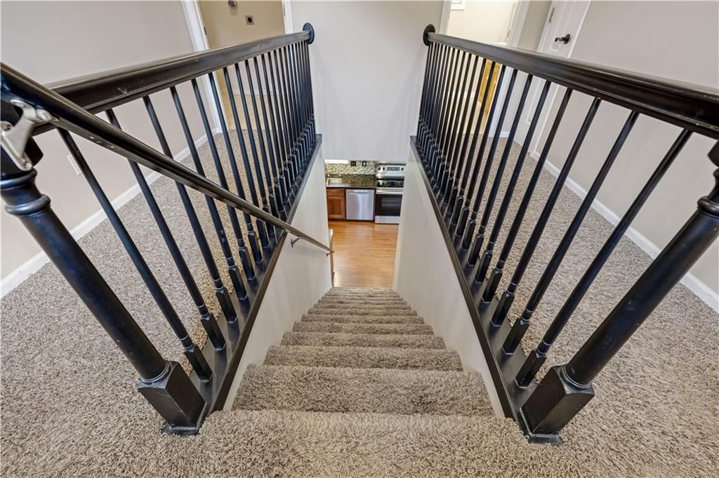 312 Walnut Street — photo 21