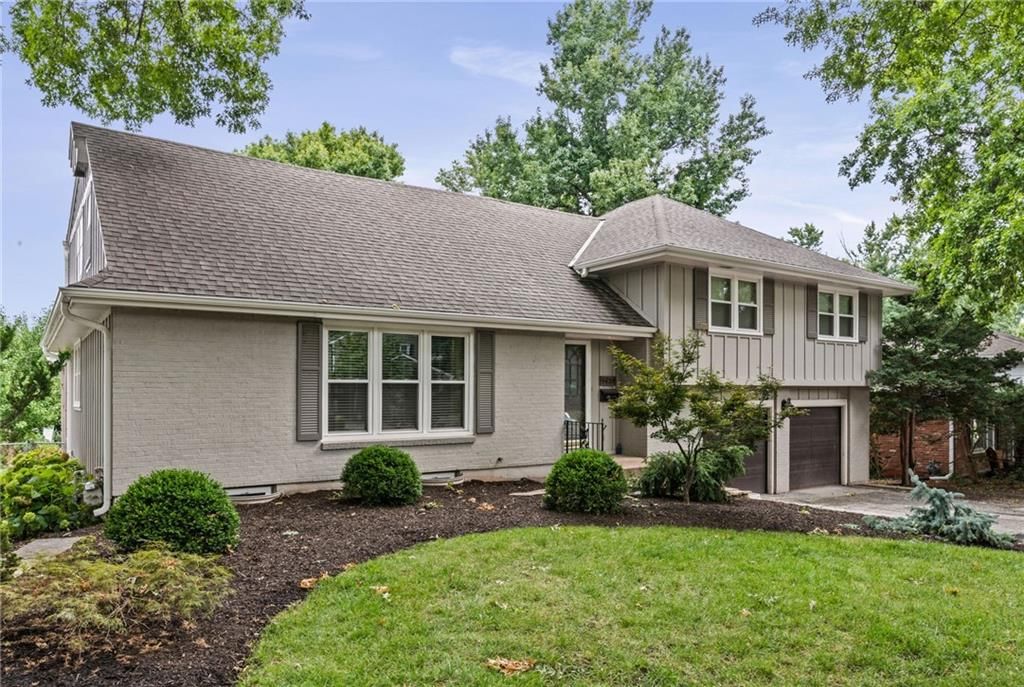 9439 Connell Drive — photo 3
