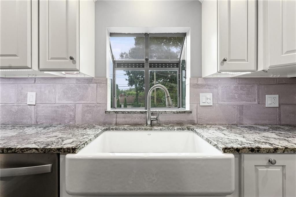9439 Connell Drive — photo 13