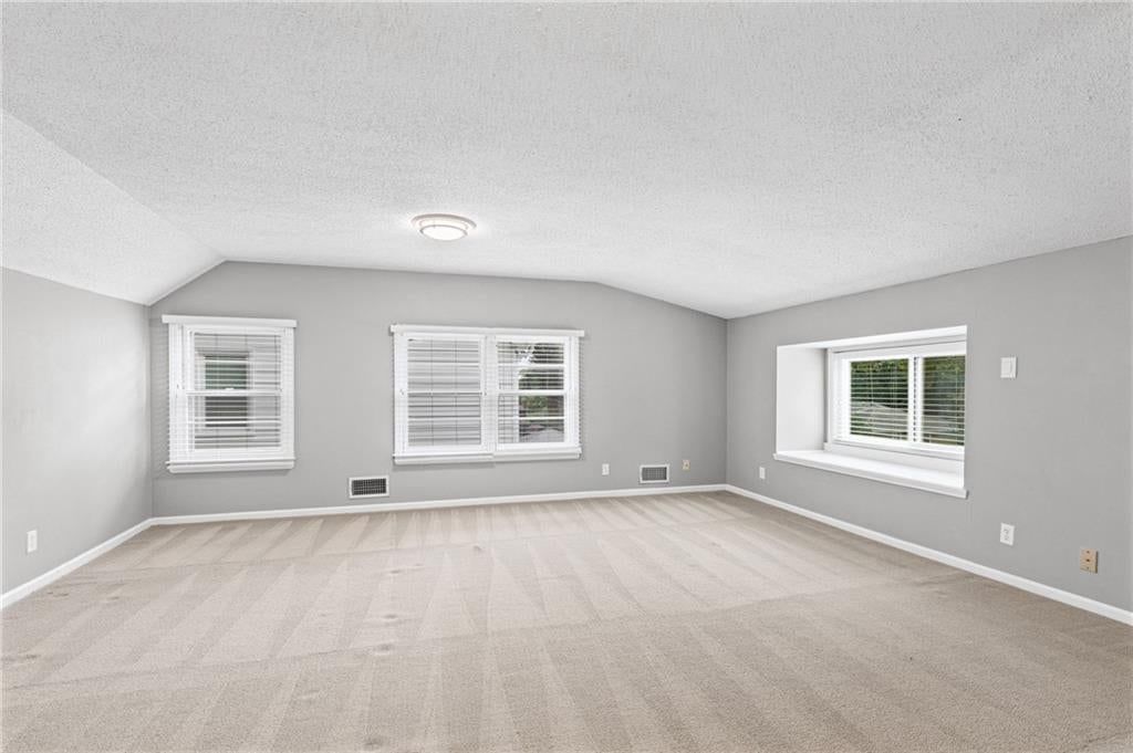9439 Connell Drive — photo 23
