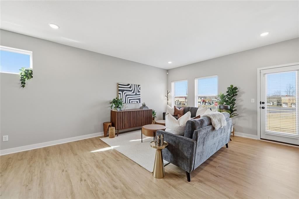 4715 Brentwood Avenue — photo 9