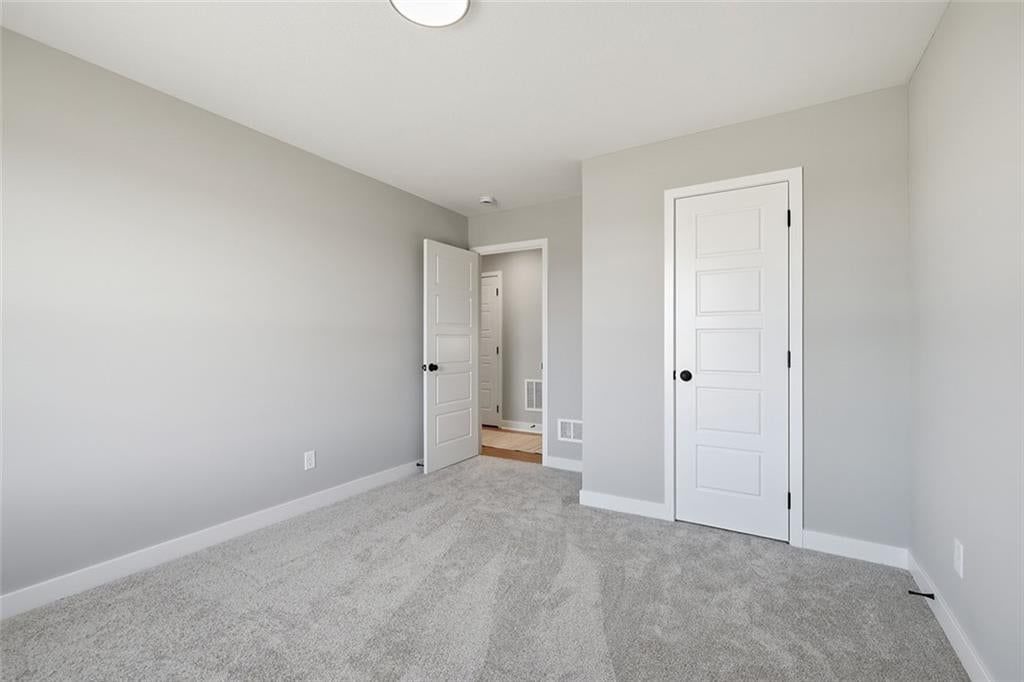 4715 Brentwood Avenue — photo 28