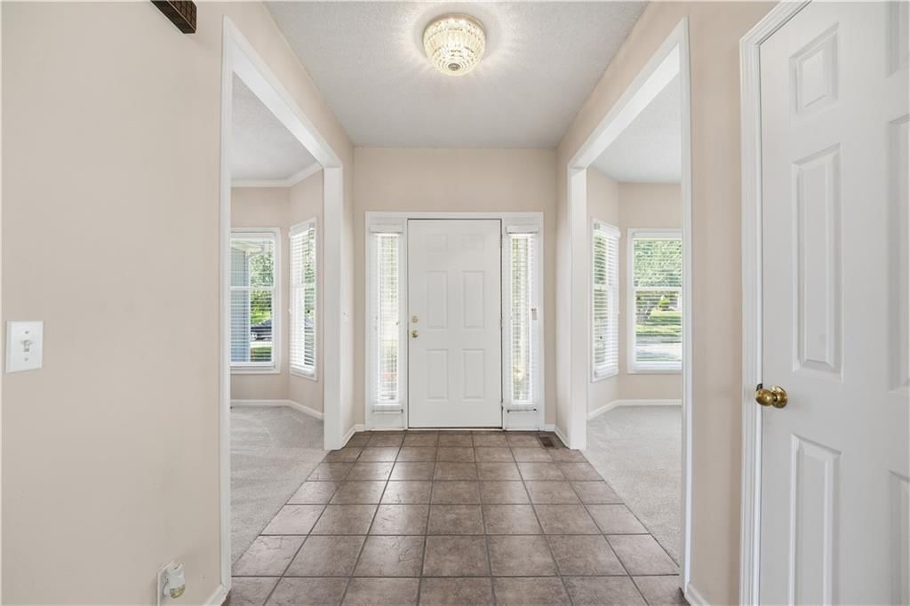 8006 W 122nd Terrace — photo 3