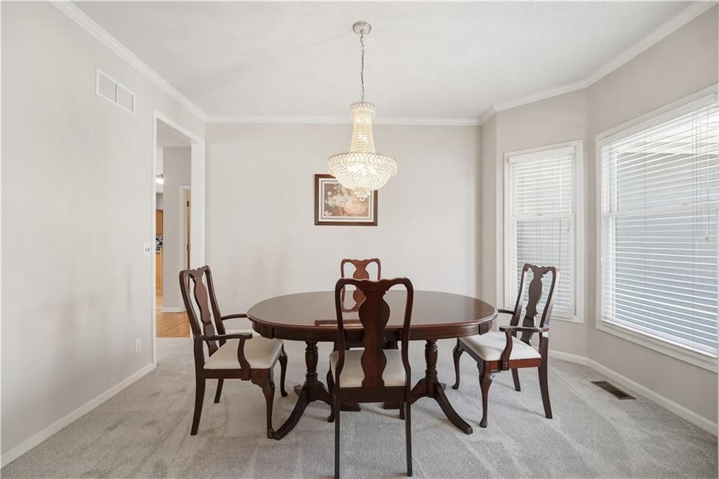 8006 W 122nd Terrace — photo 9