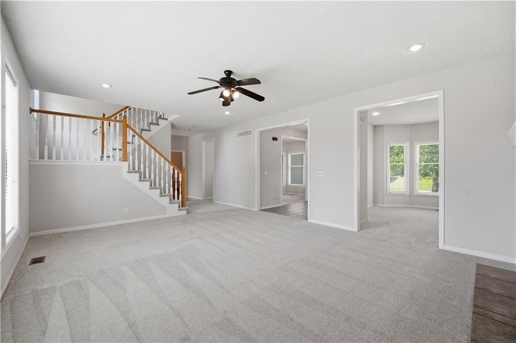8006 W 122nd Terrace — photo 14