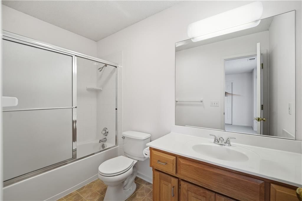 8006 W 122nd Terrace — photo 39