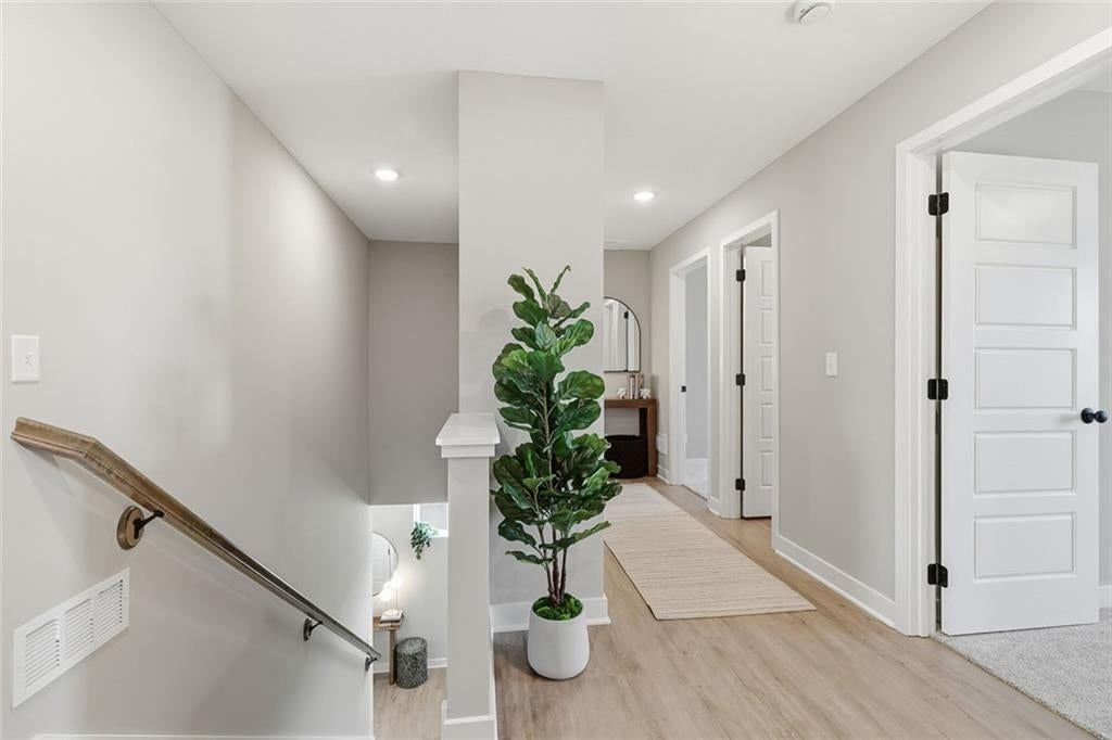 4723 Brentwood Avenue — photo 26
