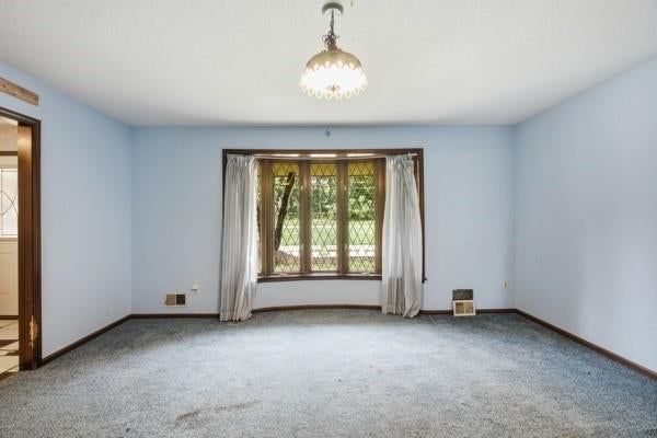 5423 Phelps Road — photo 8