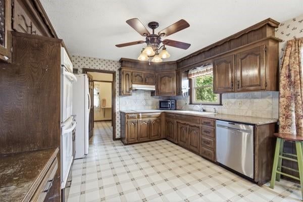 5423 Phelps Road — photo 17