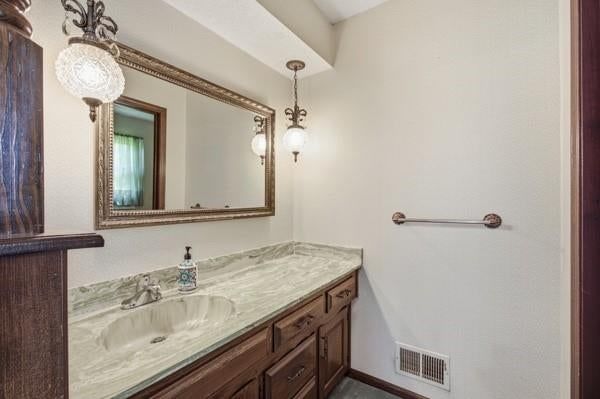 5423 Phelps Road — photo 51