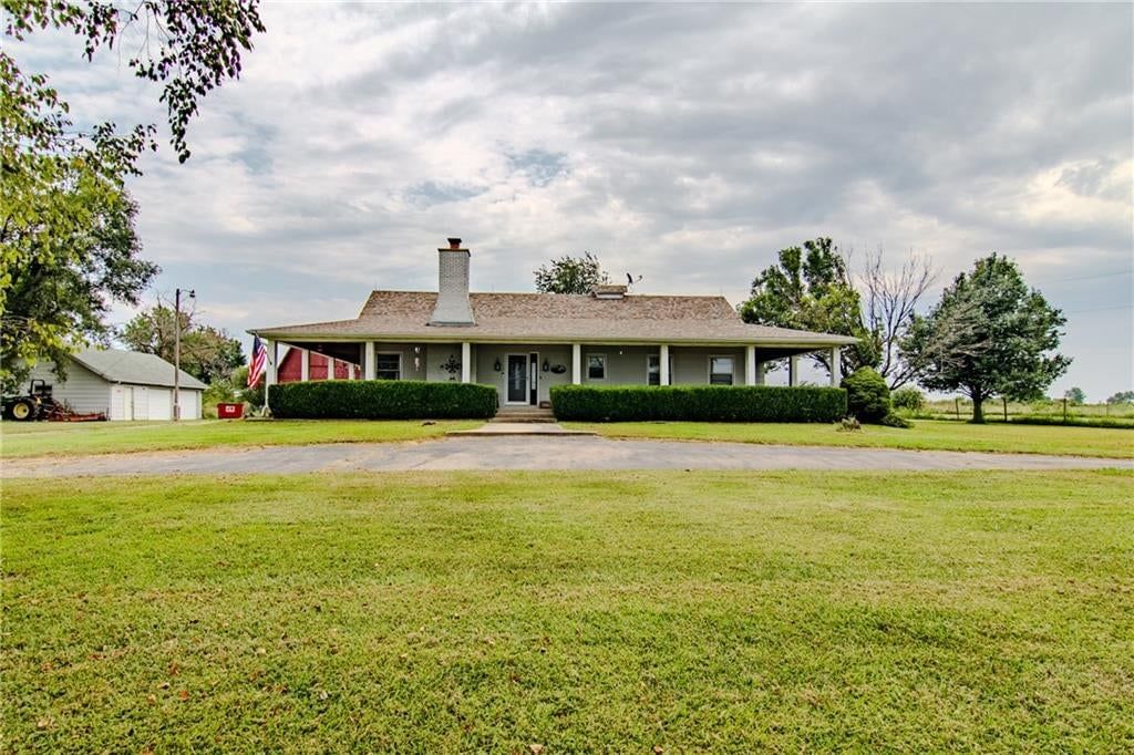 8132 N Highway 13 Highway — photo 1
