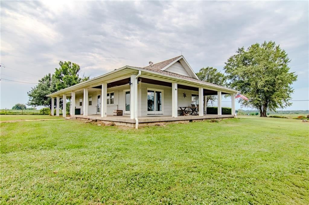 8132 N Highway 13 Highway — photo 8