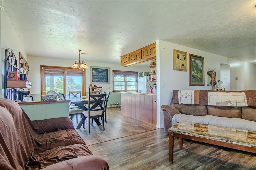8132 N Highway 13 Highway — photo 11