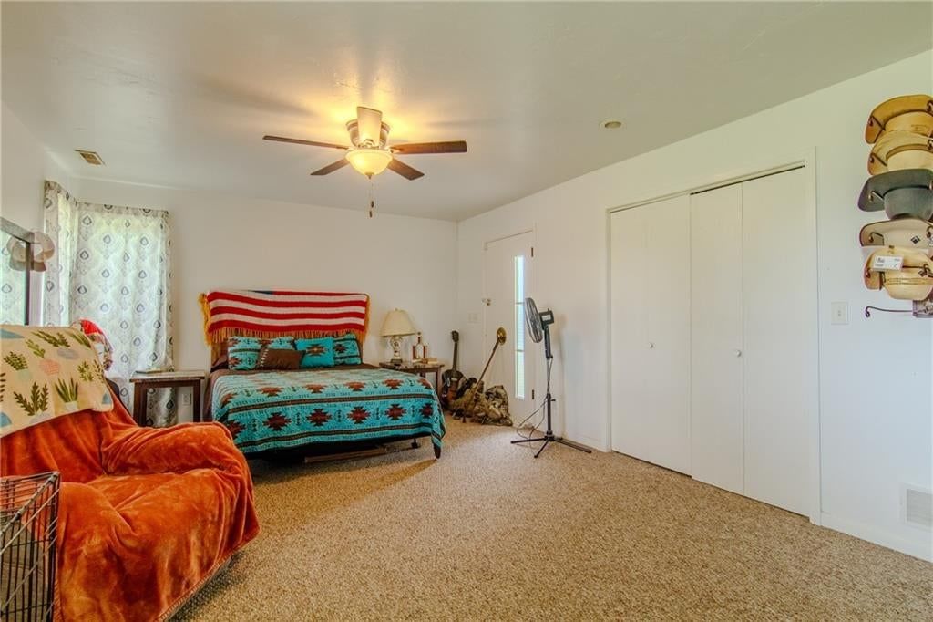8132 N Highway 13 Highway — photo 25