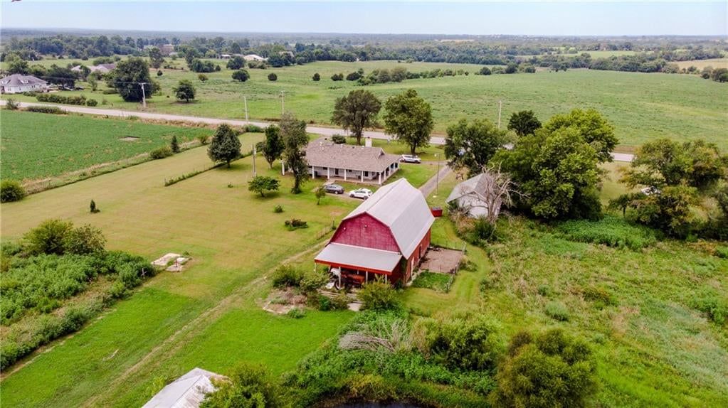 8132 N Highway 13 Highway — photo 28