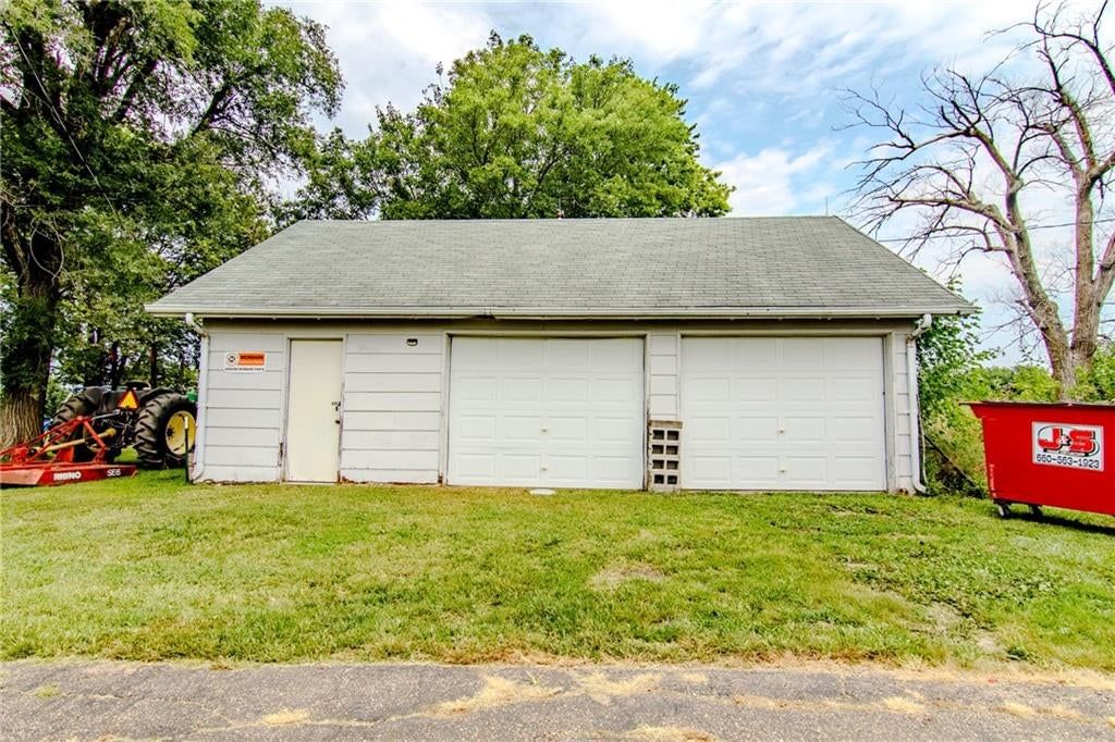 8132 N Highway 13 Highway — photo 39