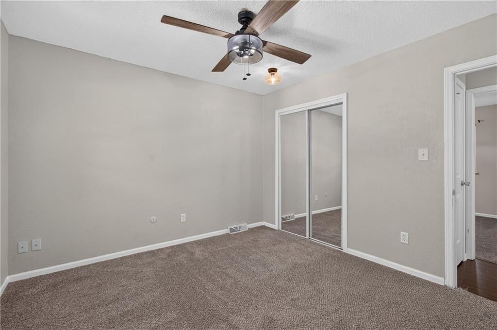 1216 NW Somerset Court — photo 24