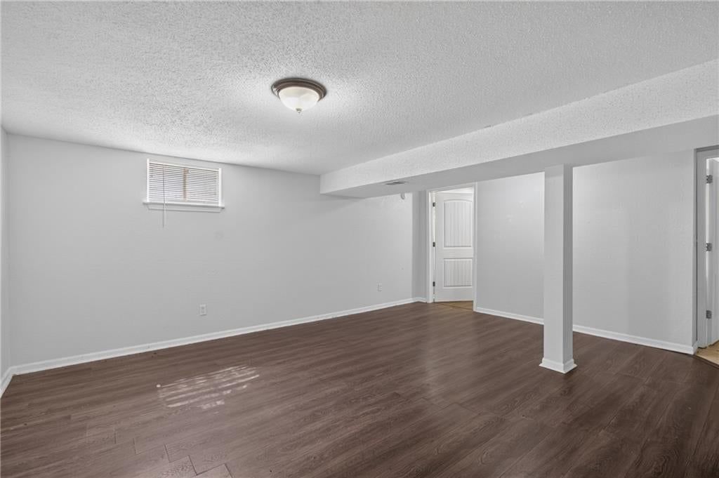 1216 NW Somerset Court — photo 29